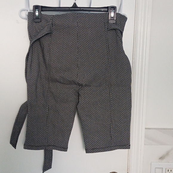 CHOCOLATE - Picture 3 of 4